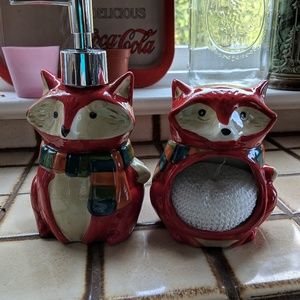 Soap pump and sponge holder